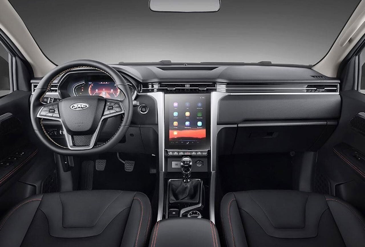 JAC T8